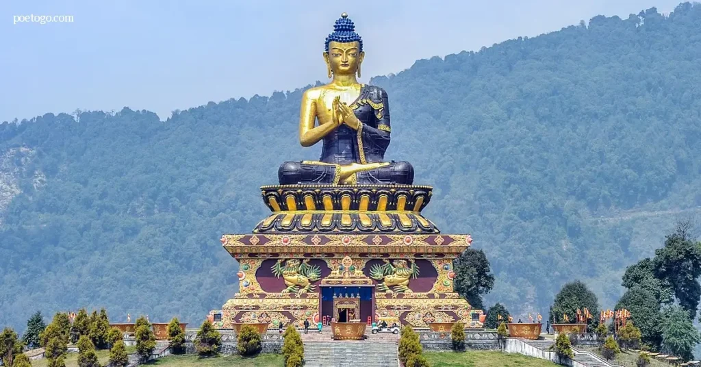 Sikkim ตั้งอยู่ทางตะวันออกเฉียงเหนือของอินเดีย แม้มีขนาดเล็กแต่ก็เปี่ยมด้วยเสน่ห์ทางสังคมและวัฒนธรรมอันลึกซึ้ง ผู้คนในพื้นที่ประกอบ
