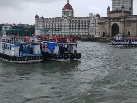Ferry to the Elephanta