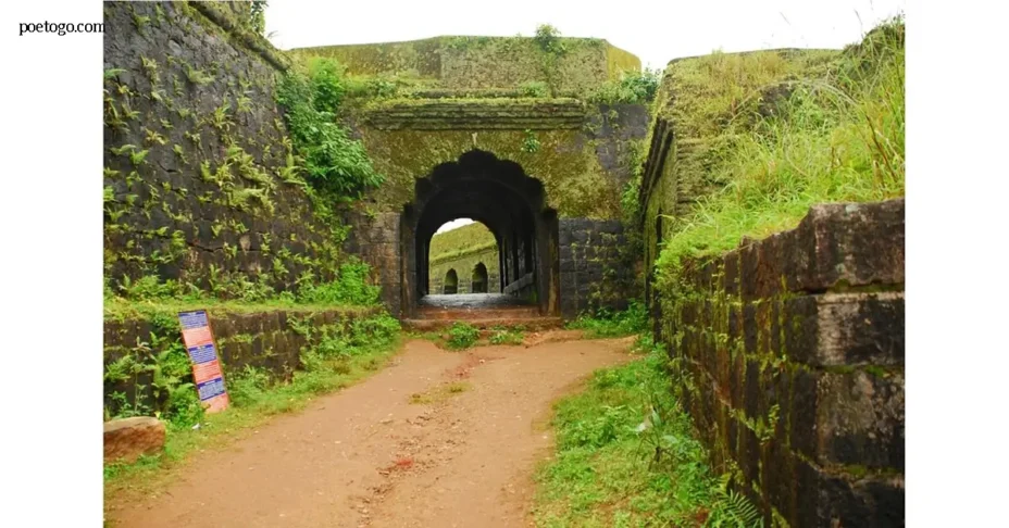Head to Manjarabad Fort จุดหมายประวัติศาสตร์บนยอดเขาที่น่าค้นหา Head to Manjarabad Fort